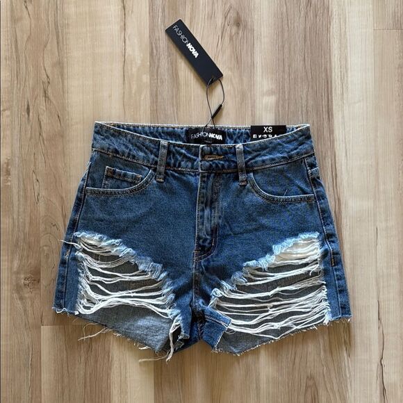 Fashion Nova Blue High-Waisted Jean Shorts - Picture 1 of 3